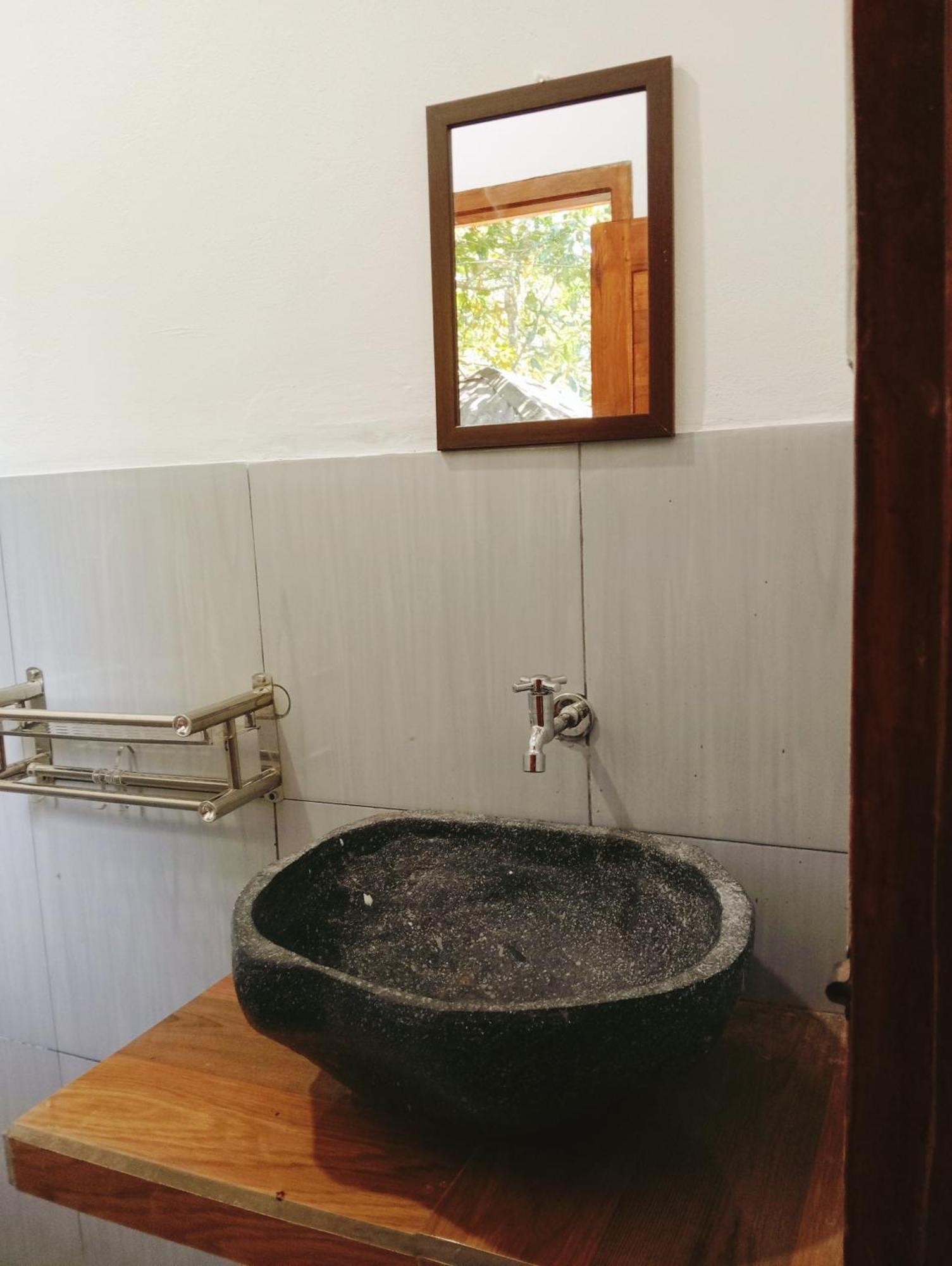 Jepun Homestay Lemukih Singaraja Exterior foto