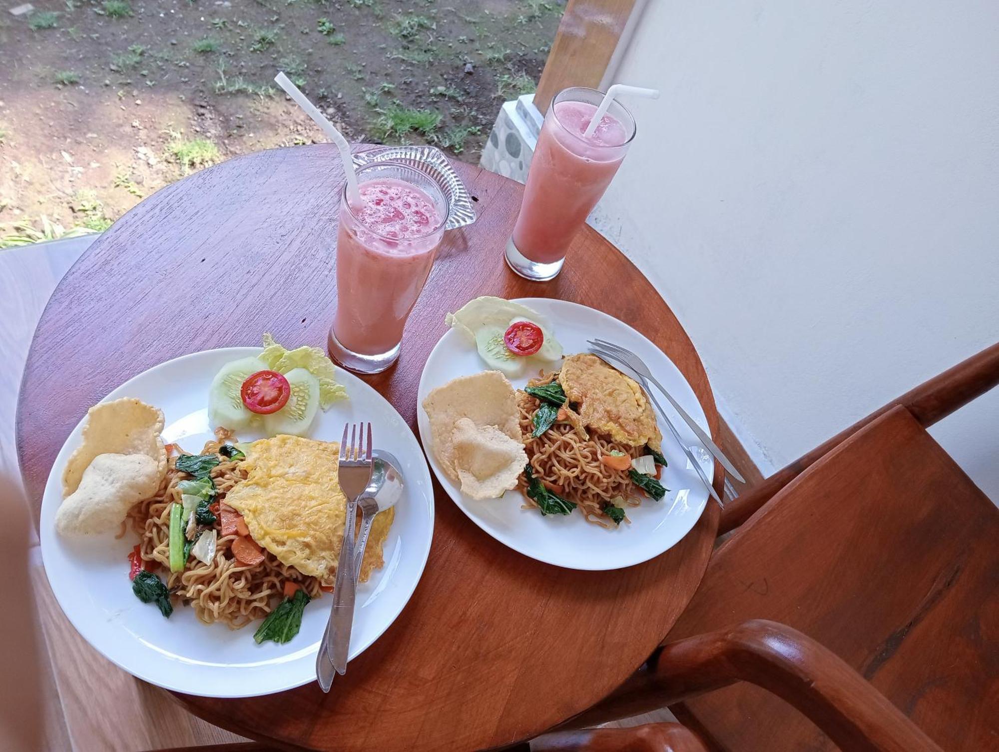 Jepun Homestay Lemukih Singaraja Exterior foto